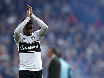 Ryan Sessegnon signs for Totte...